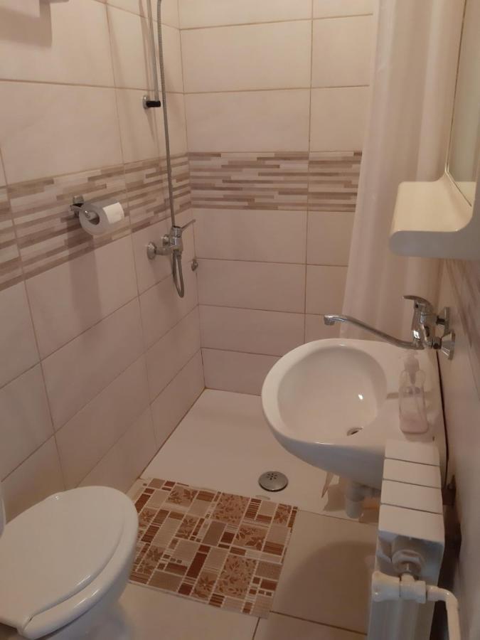 Guesthouse Brodarica Sibenik Bagian luar foto