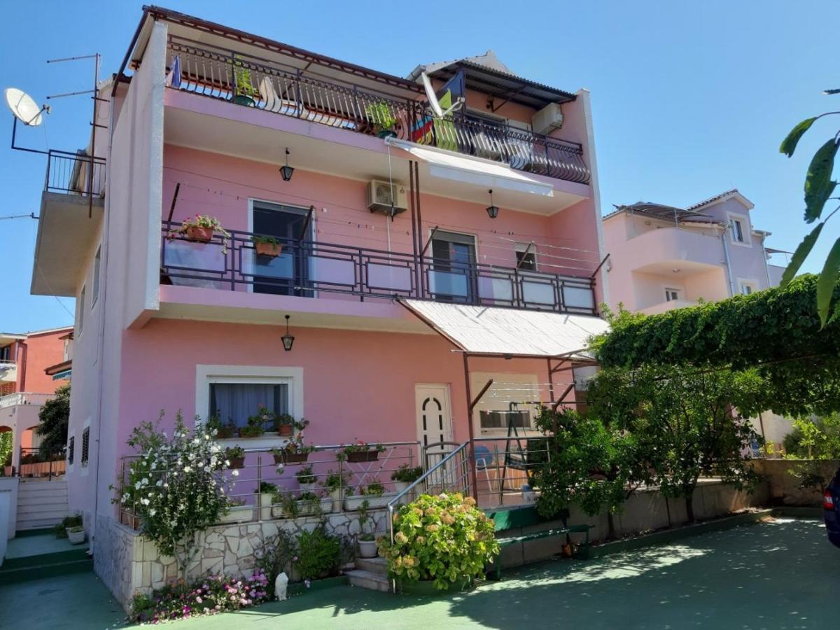Guesthouse Brodarica Sibenik Bagian luar foto