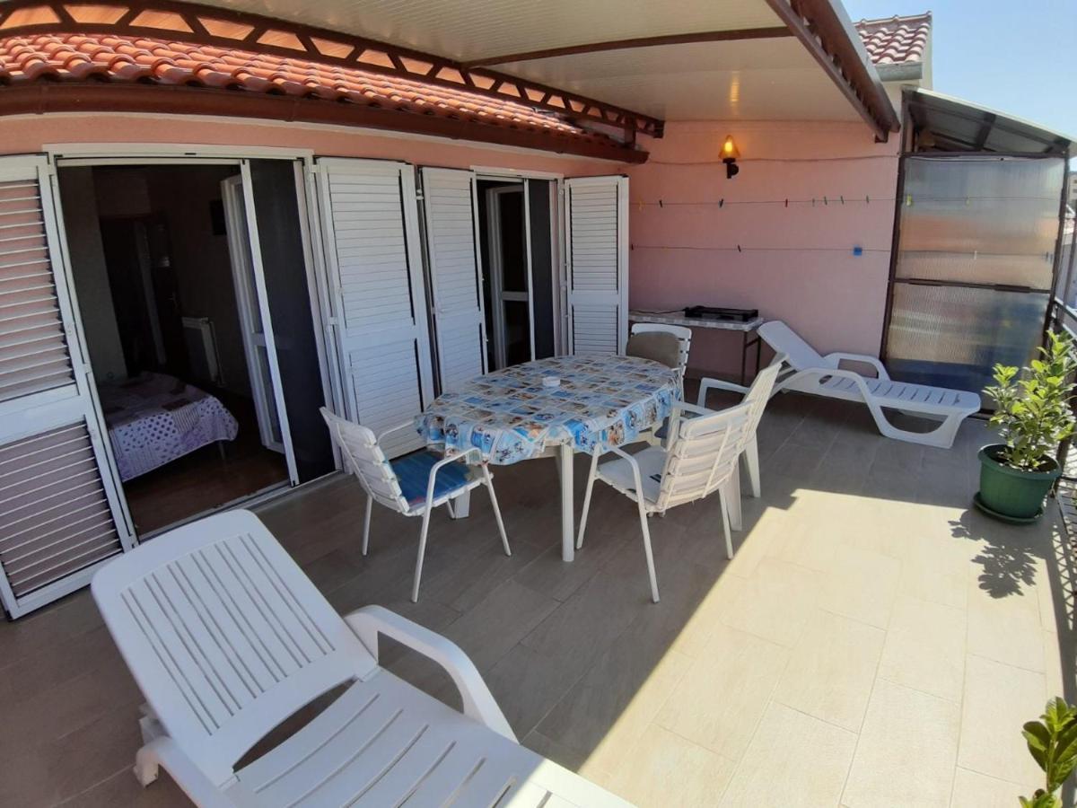 Guesthouse Brodarica Sibenik Bagian luar foto