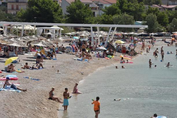 Guesthouse Brodarica Sibenik Bagian luar foto