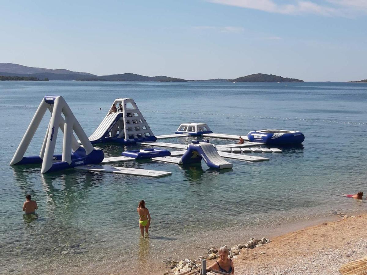 Guesthouse Brodarica Sibenik Bagian luar foto