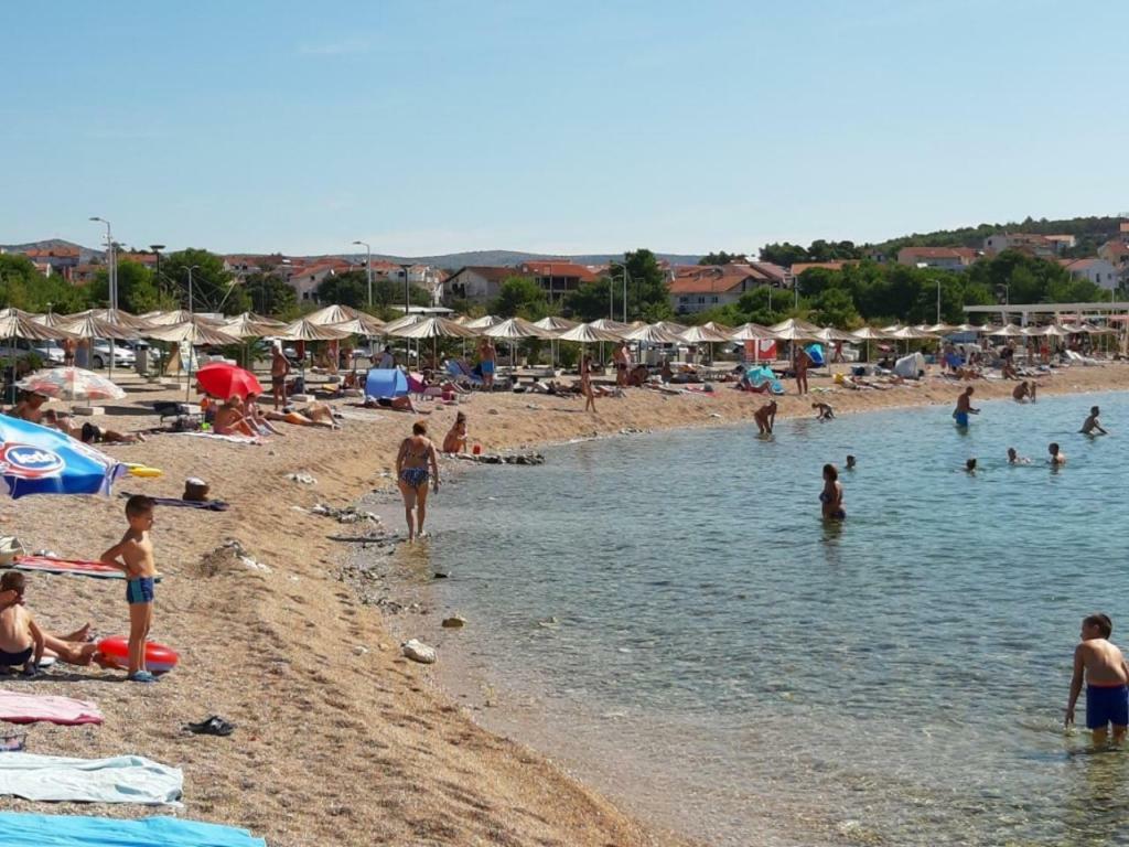 Guesthouse Brodarica Sibenik Bagian luar foto